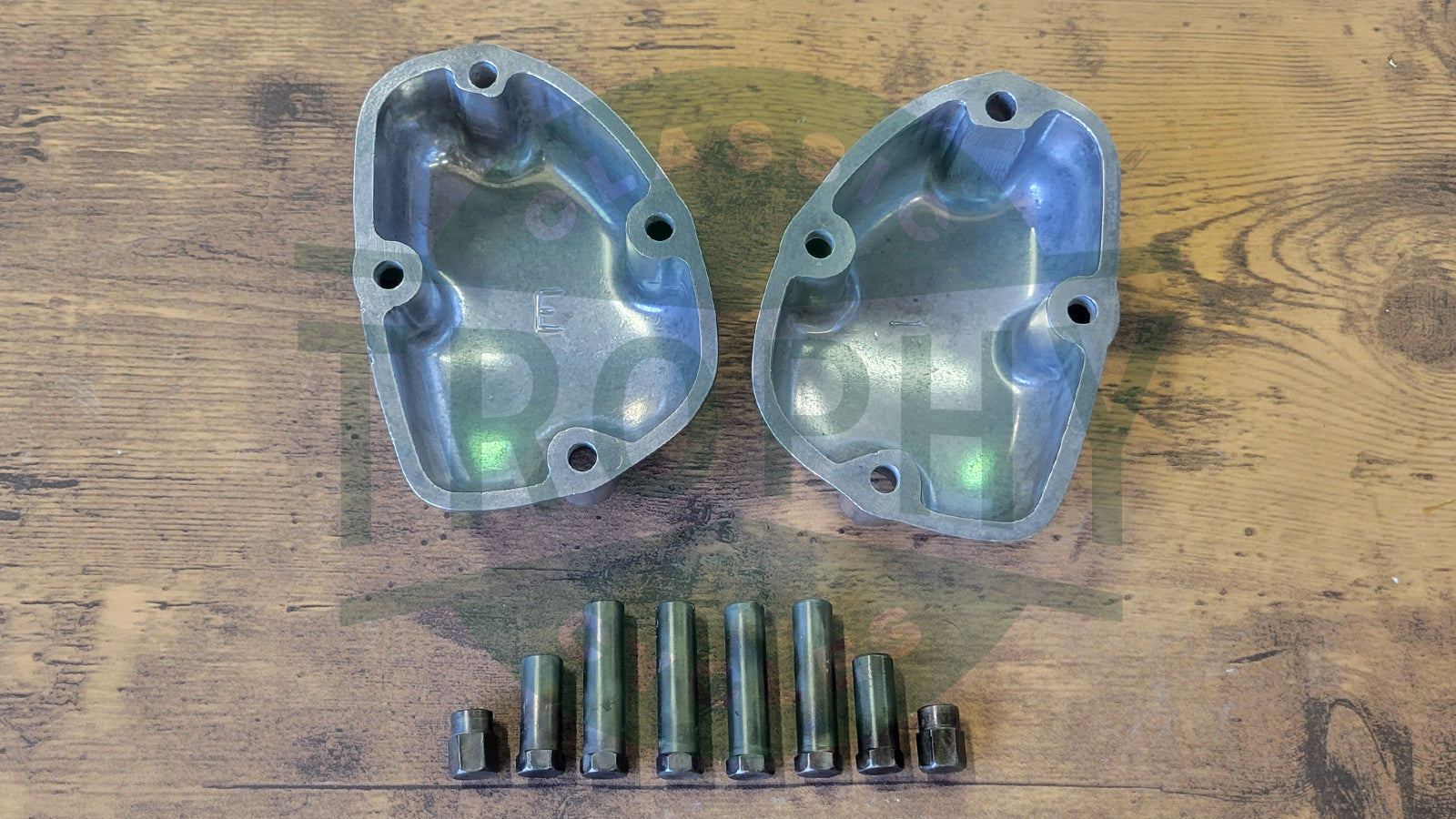 140567 140568 - Royal Enfield 350 500 Valve Rocker Box Covers (2) w/Hardware Used
