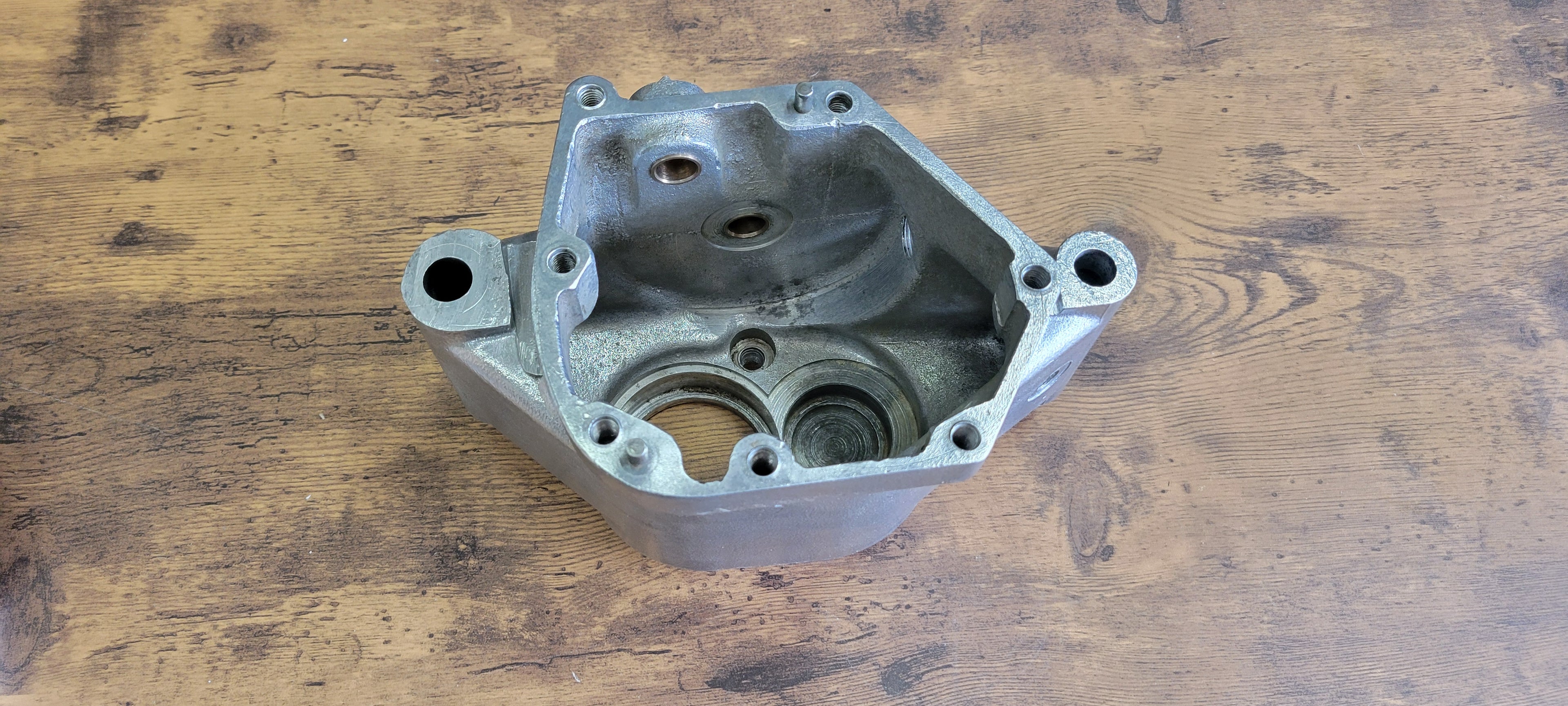 06-0808 - Norton 750 Commando Gearbox Transmission Cases Used 04-0467 06-0740