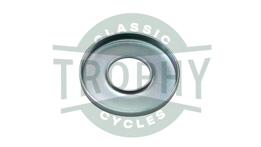 37-1237 - Triumph BSA Wheel Bearing Cover Retainer